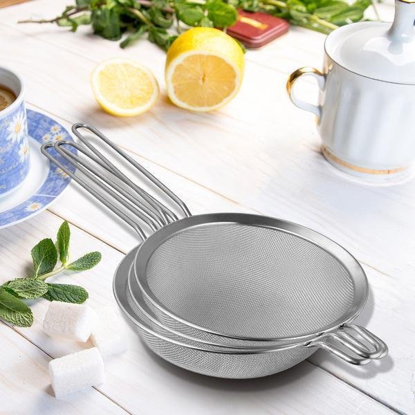 Stainless Steel Strainer - 18 CM